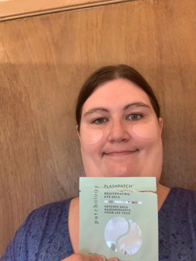 Patchology FlashPatch Rejuvenating Eye Gels review photo by Dachsgal235