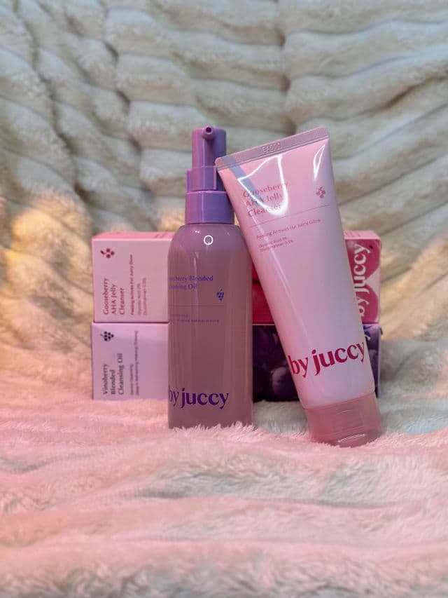 By Juccy Gooseberry AHA Jelly Cleanser review photo by LadyJane