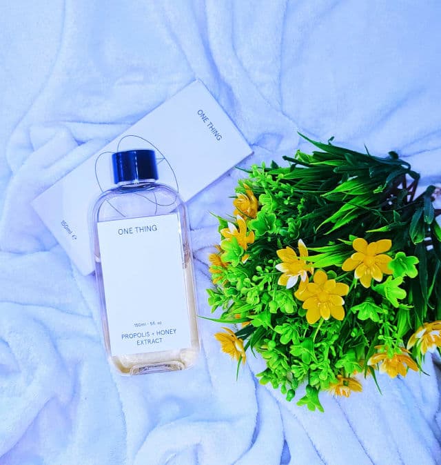 One Thing Propolis + Honey Extract Toner review photo by czhyreigne