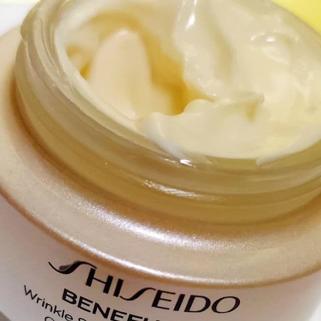 Shiseido Benefiance Wrinkle Smoothing Eye Cream review photo by Deedee1
