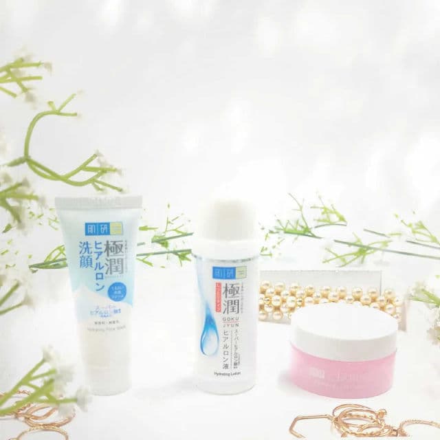 Hada Labo Hydrating Light Cream review photo by stanskincare