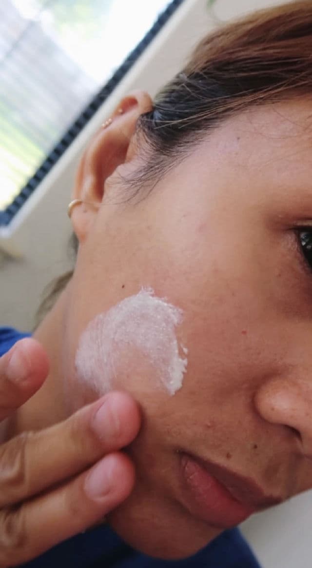 Biore UV Aqua Rich Watery Gel SPF 50+ PA++++ review photo by willworkformascara