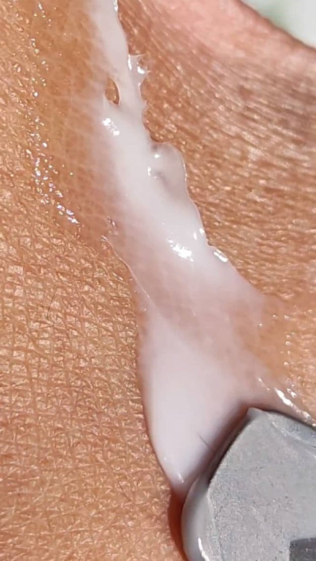 Shiseido Vital Perfection Uplifting and Firming Cream Enriched review photo by willworkformascara