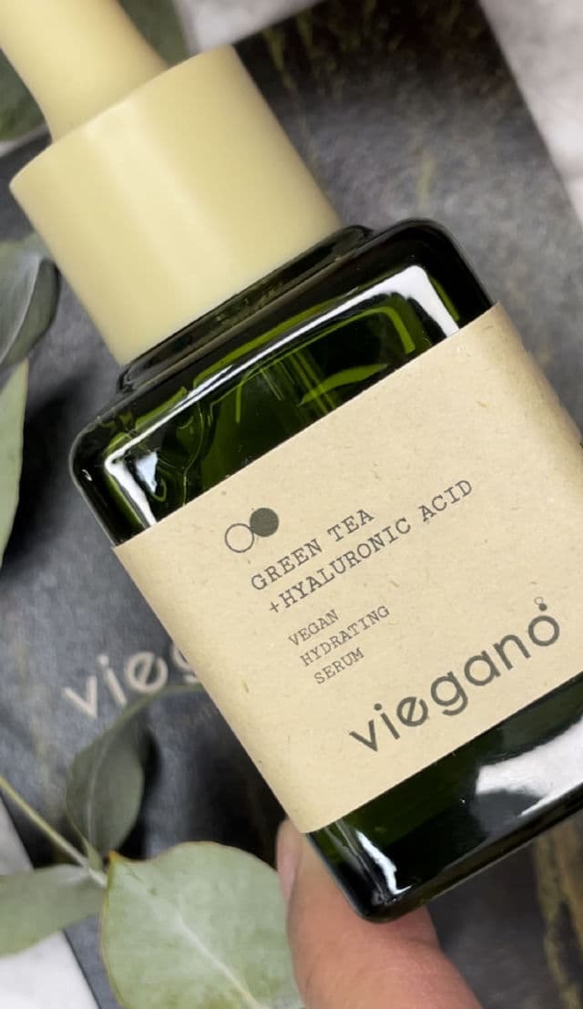 Viegano Green Tea + Hyaluronic Acid review photo by willworkformascara
