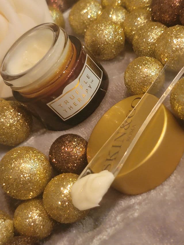 SKIN&CO Truffle Therapy Cream review photo by ColleenDoc1996