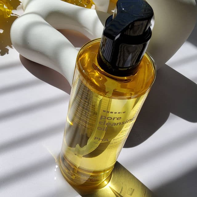 HANSKIN Pore Cleansing Oil PHA review photo by Hendrika01
