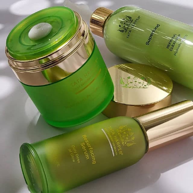 Tata Harper Resurfacing Serum review photo by Hendrika01