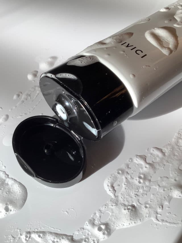 Face Clear Perfect Cleansing Foam product review