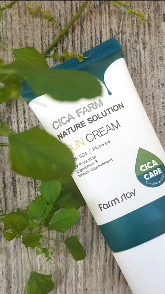 Farmstay Cica Farm Nature Solution Sun Cream SPF 50+ /PA++++ review photo by umslimoon