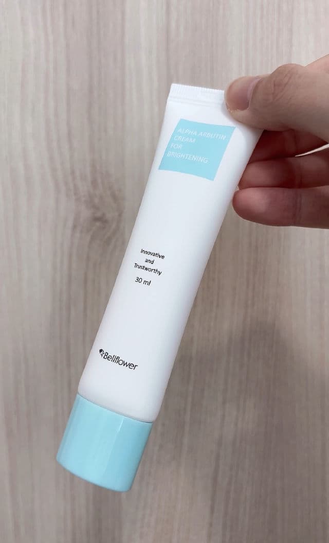 Bellflower Alpha Arbutin Cream for Brightening review photo by rennielelee