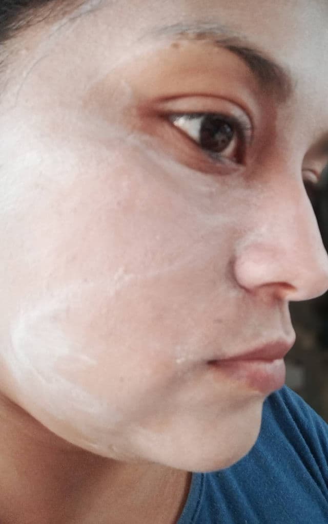 Avon Clearskin Blemish Clearing Foaming Cleanser review photo by Picky18285