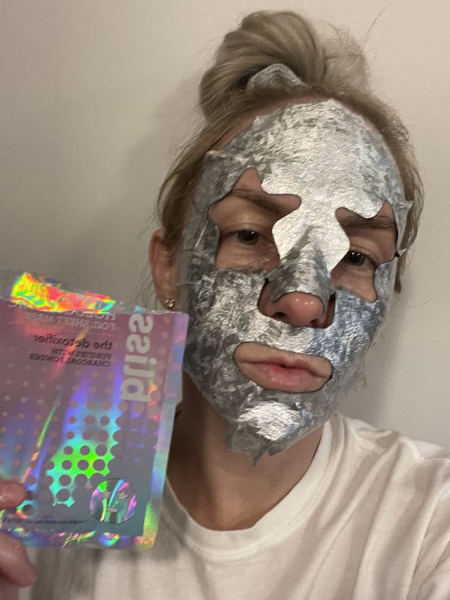 Bliss The Detoxifier Holographic Foil Sheet Mask with Charcoal Powder review photo by MegD630
