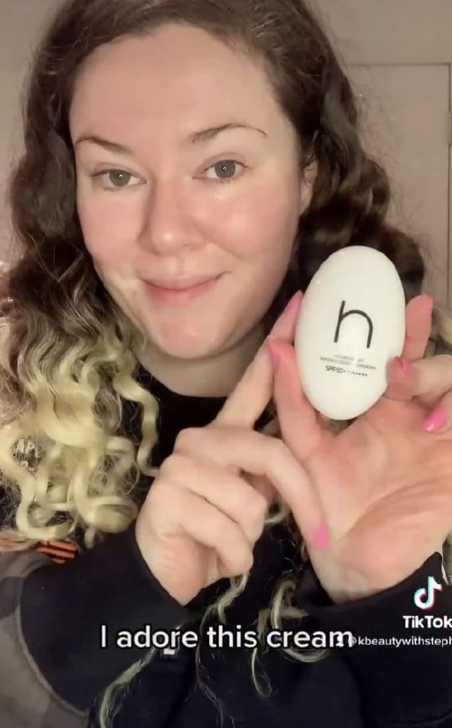 Hamel Vegan Relief Water Essence Sun Cream SPF50+ PA++++ review photo by Fabwithsteph