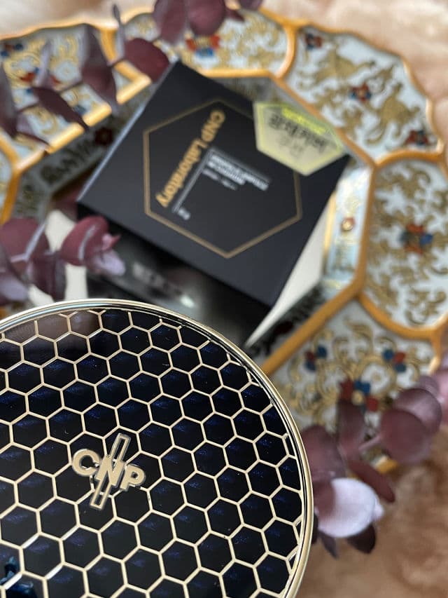 CNP Laboratory Propolis Ampule In Cushion SPF50+ PA+++ review photo by antoinnes