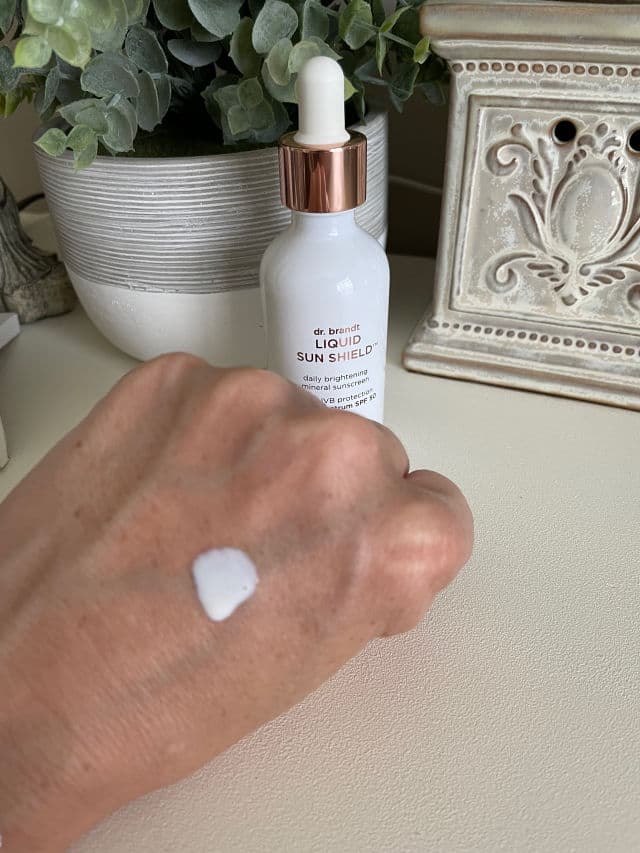 Dr. Brandt Liquid Sun Shield Daily Brightening Mineral Sunscreen SPF 50 review photo by Browneyedgurl