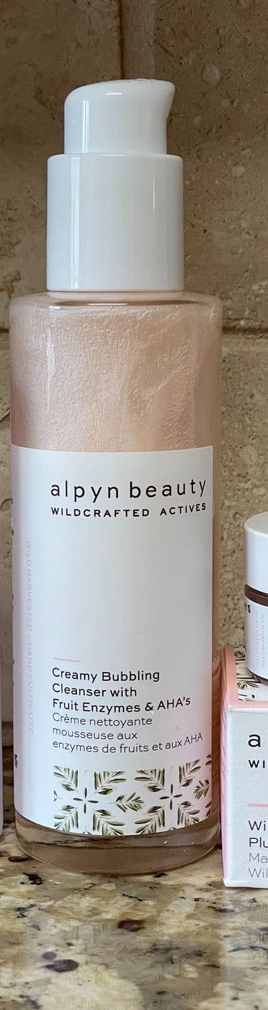 Alpyn Beauty Creamy Bubbling Cleanser with Fruit Enzymes & AHA's review photo by Browneyedgurl