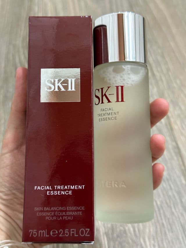 SK-II Facial Treatment Essence with 90% Pitera review photo by pris9