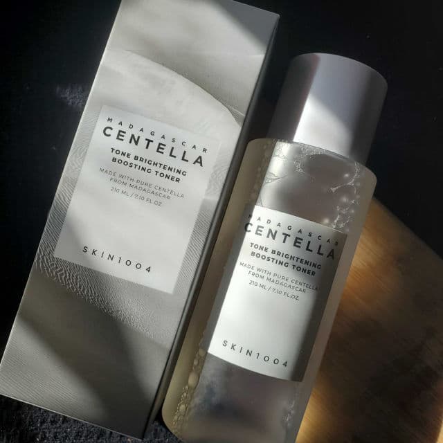 Madagascar Centella Tone Brightening Boosting Toner product review