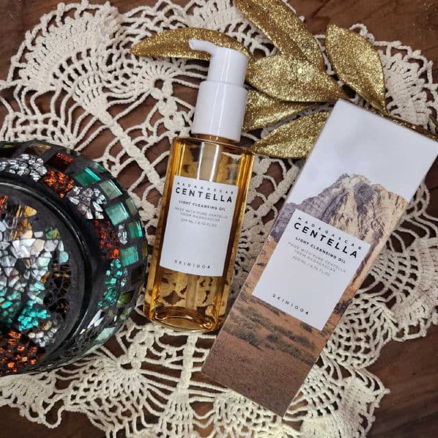 Madagascar Centella Light Cleansing Oil product review