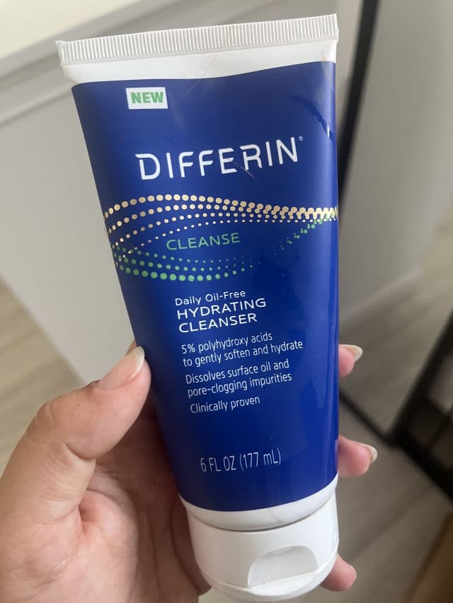 Differin Daily Oil-Free Hydrating Cleanser review photo by cams99