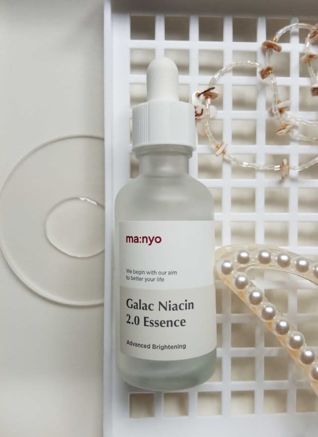 manyo Galac Niacin 2.0 Essence review photo by QueenPanda