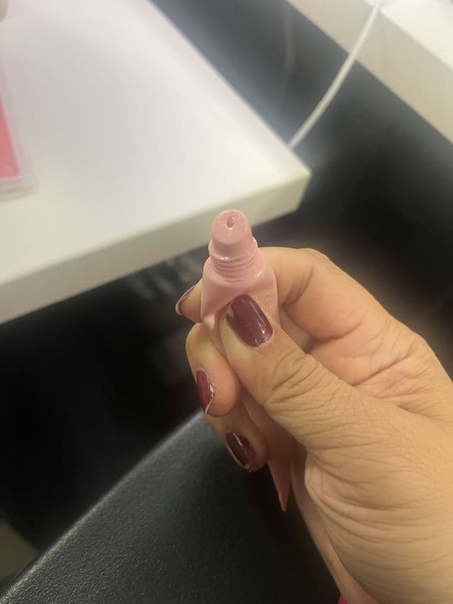 Indeed Laboratories Hydraluron + Volumising Lip Treatment review photo by Sarcolynna