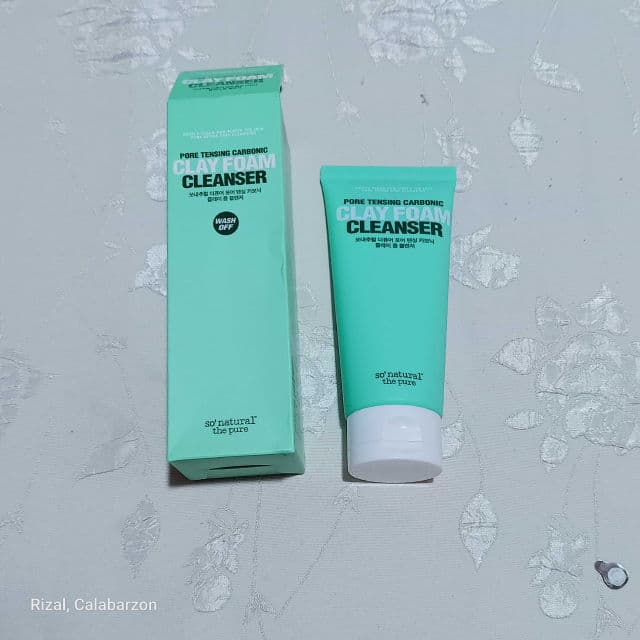 So Natural Pore Tensing Carbonic Clay Foam Cleanser review photo by Mhadssie