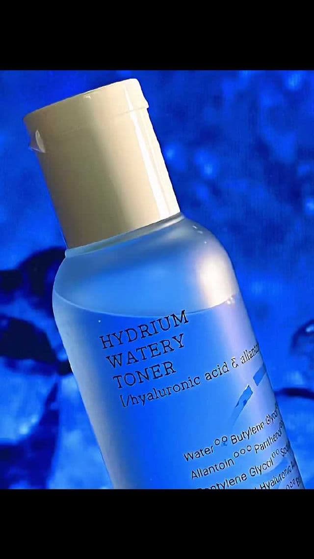 COSRX Hydrium Watery Toner review photo by devydshop