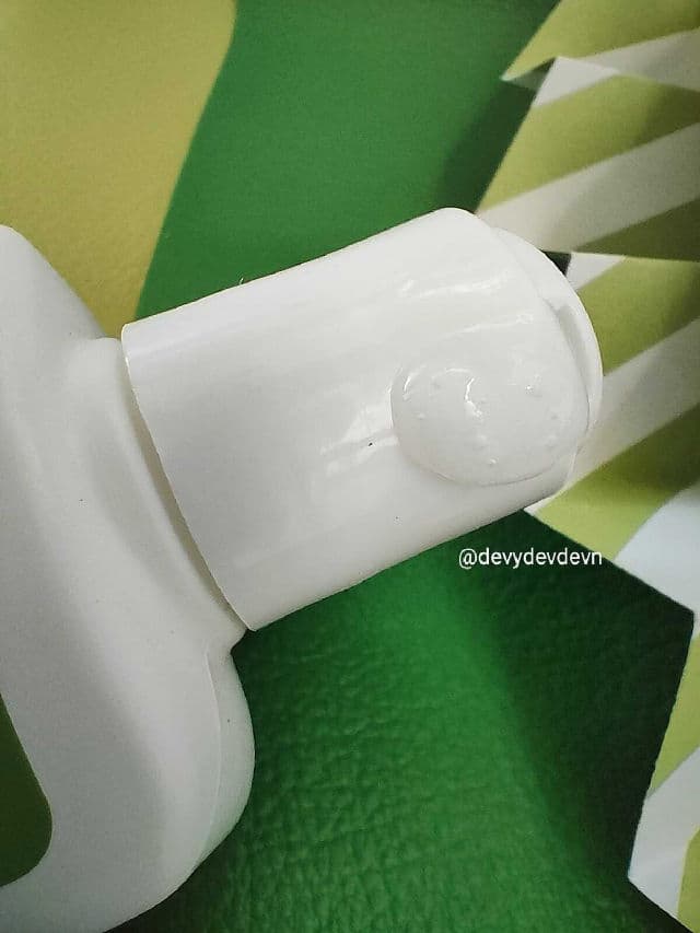 CeraVe Hydrating Facial Cleanser review photo by devydshop