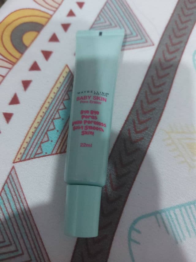 Maybelline Baby Skin Instant Pore Eraser Primer review photo by caerusnana