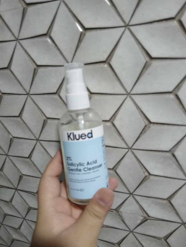 Klued 2% Salicylic Acid Gentle Cleanser review photo by caerusnana
