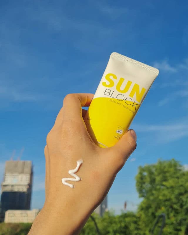 Sunmirang Daily Sunblock SPF50+ PA+++ review photo by veagee
