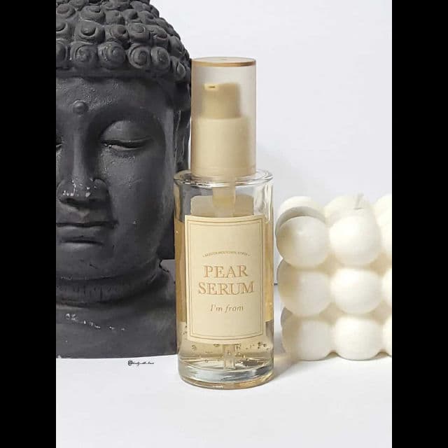 I'M FROM Pear Serum review photo by beautywithdanni