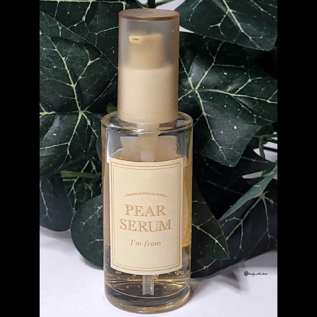 I'M FROM Pear Serum review photo by beautywithdanni