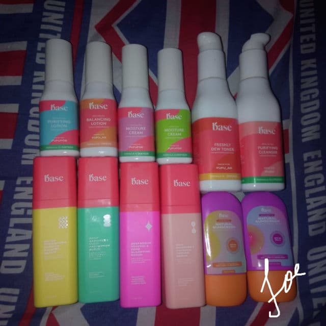 Base Ultra Matte Natural Sunscreen SPF 50 PA+++ review photo by fufufoe