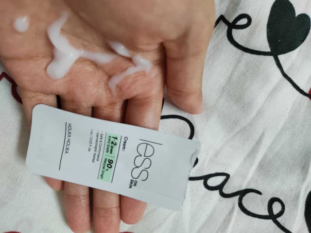 HOLIKA HOLIKA Less on Skin Cream review photo by skeengeeks