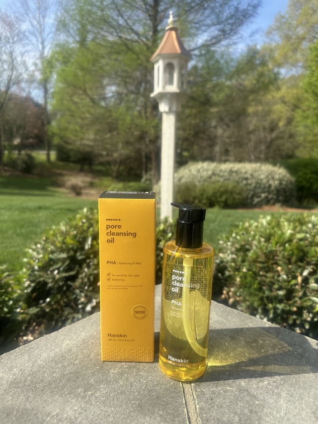 HANSKIN Pore Cleansing Oil PHA review photo by Shuan