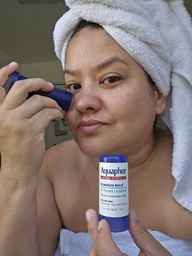 Aquaphor Healing Balm Stick review photo by delvazea
