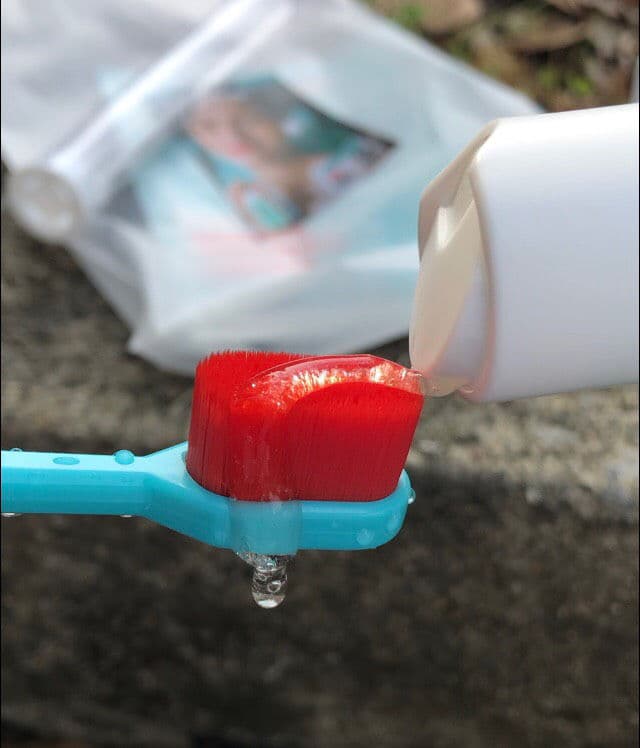 Laundryou Clean Face Gargle Gel-to-Foam Cleanser Strong review photo by robinhop