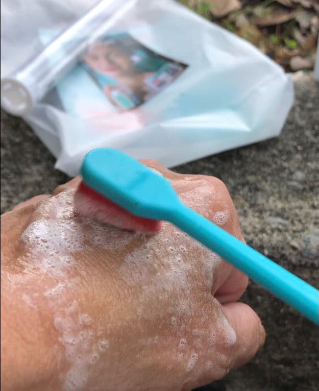 Laundryou Clean Face Gargle Gel-to-Foam Cleanser Strong review photo by robinhop