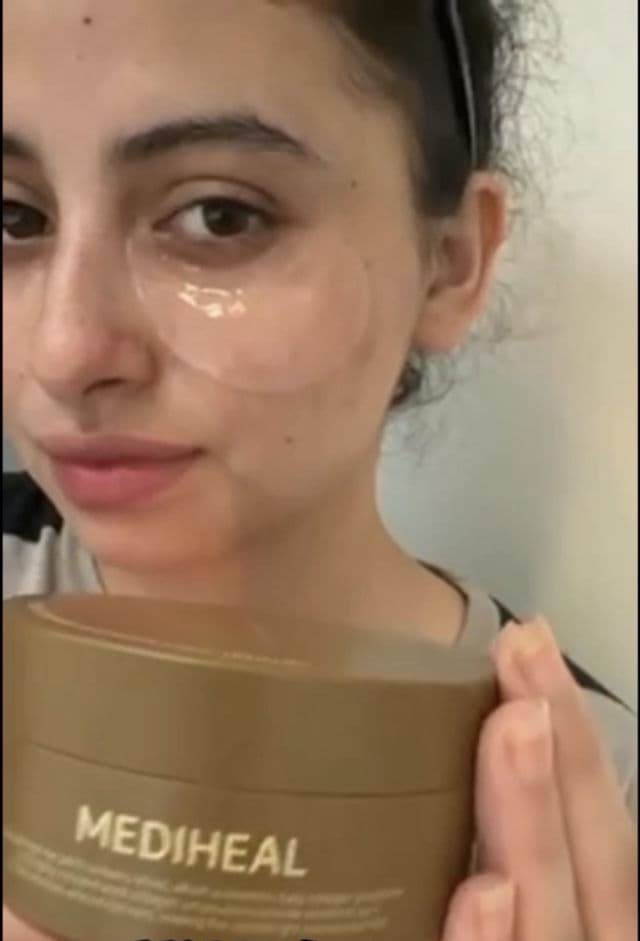 MEDIHEAL Retinol Collagen Under Eye Patch review photo by angyvasquez
