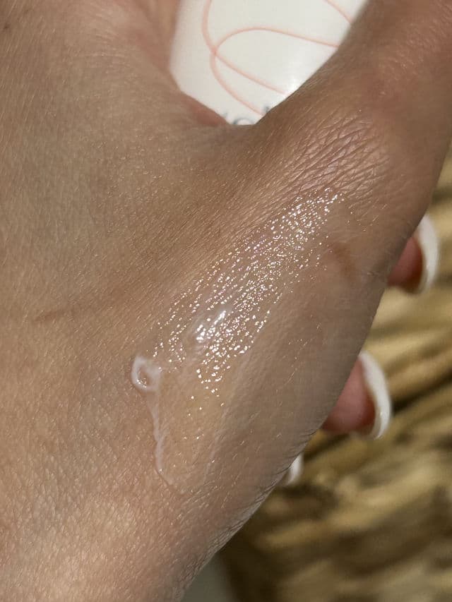 Avene Cleanance Mat Mattifying Emulsion review photo by VanesaG
