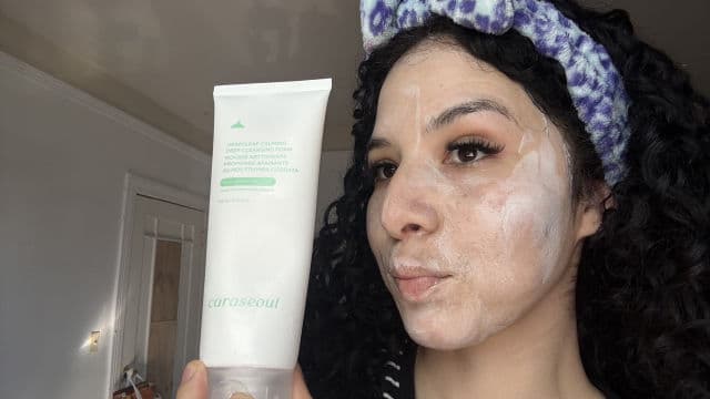 Caraseoul Heartleaf Calming Deep Cleansing Foam review photo by RosannyMolledaUGC