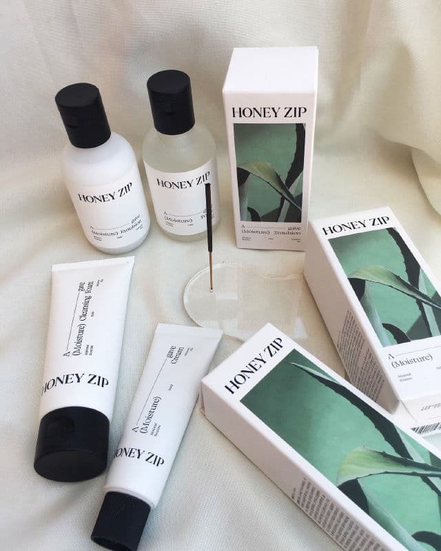 Honey Zip Agave Moisture Cleansing Foam review photo by dangdaily