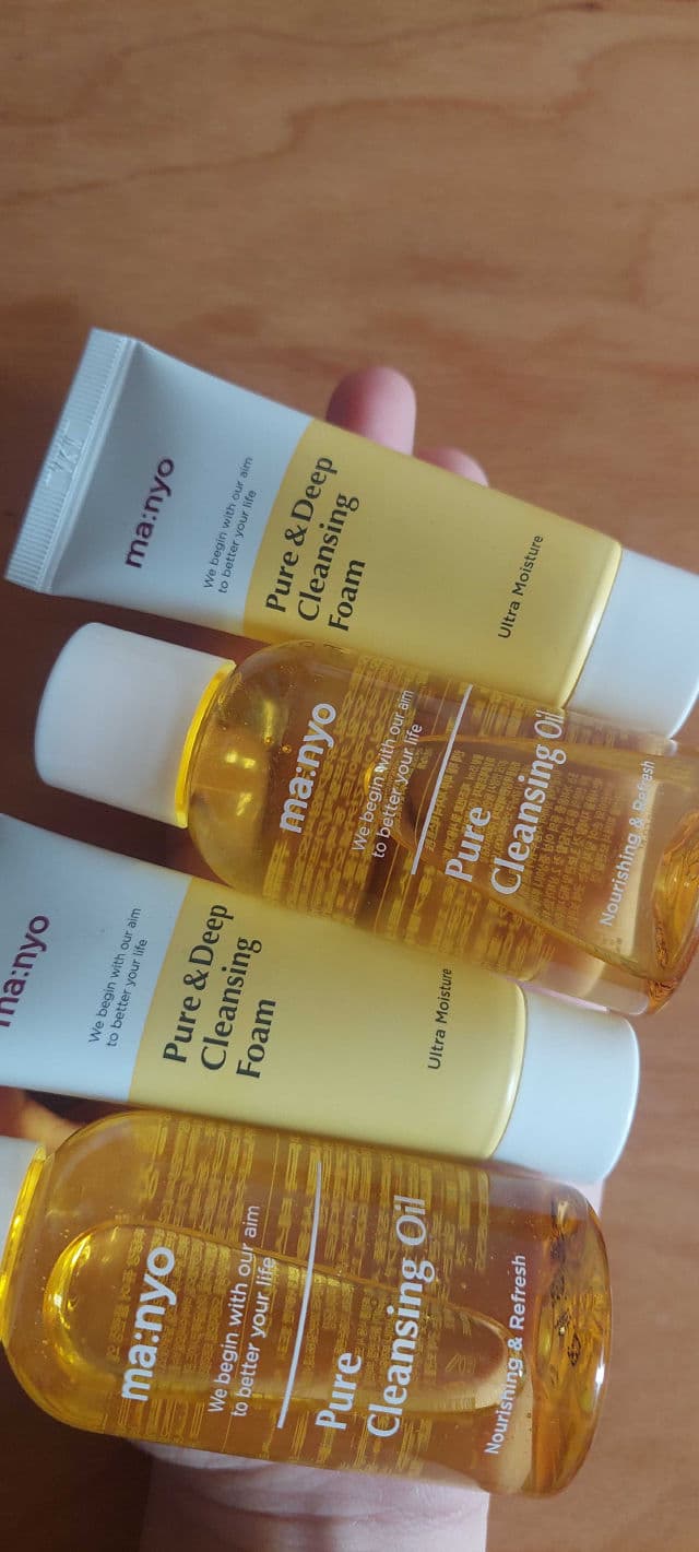 manyo Pure & Deep Cleansing Foam review photo by Gray17