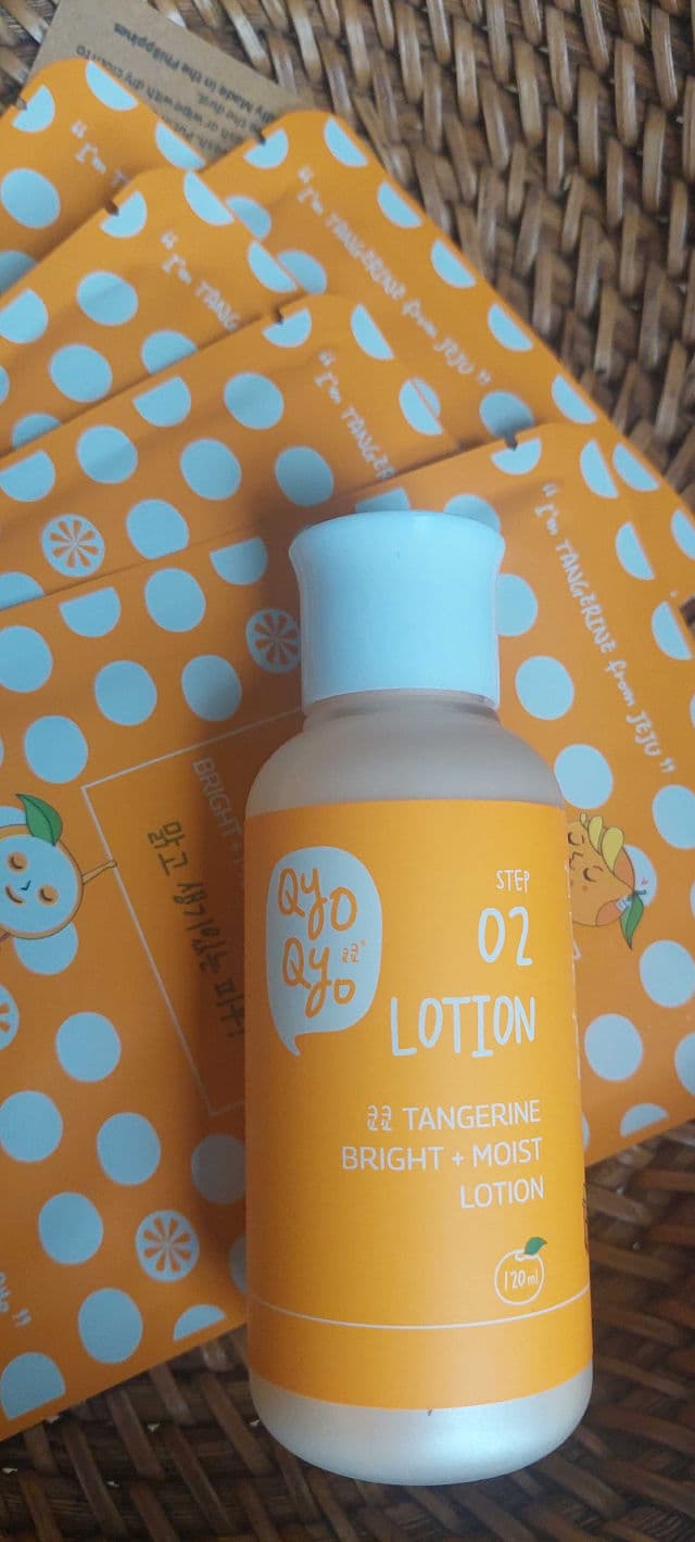 Qyo Qyo Tangerine Bright + Moist Lotion review photo by Gray17