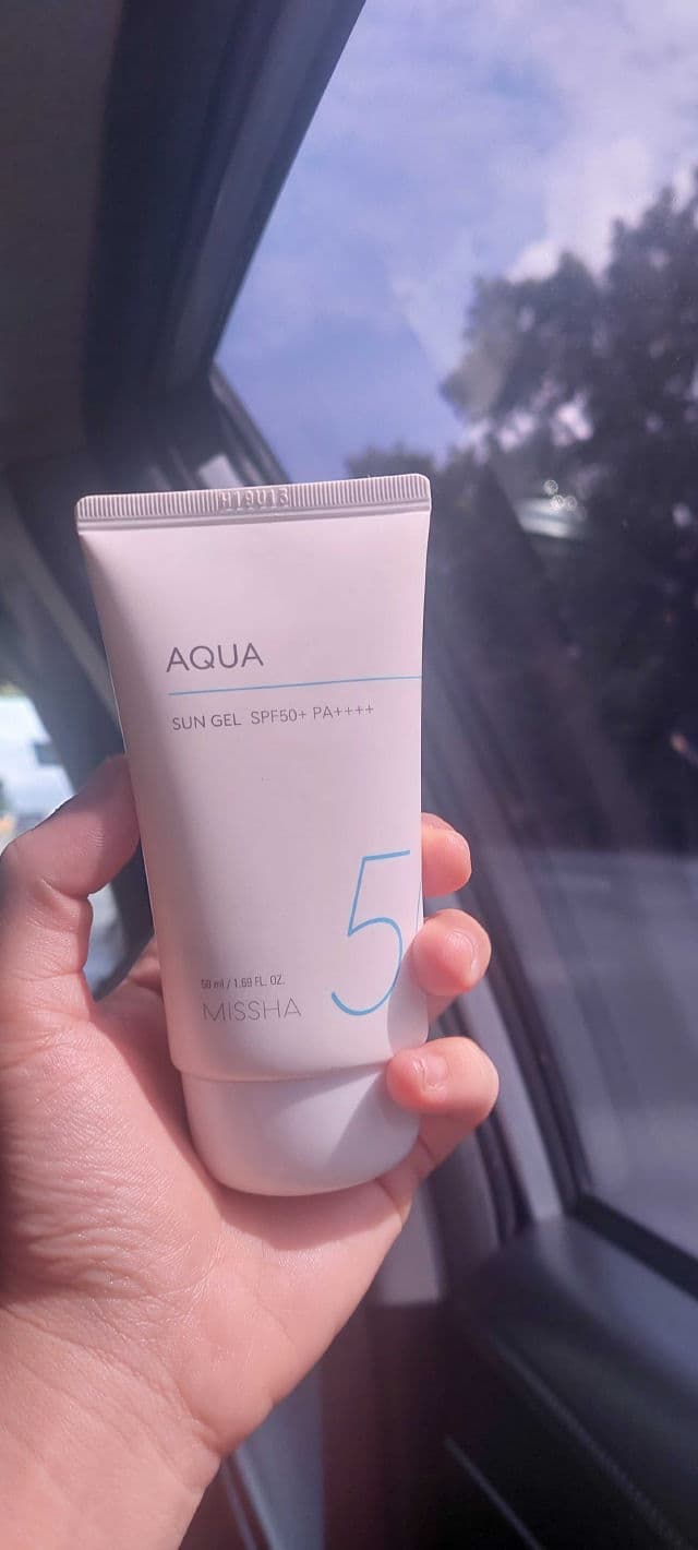 MISSHA All Around Safe Block Total Moisture Sun Gel SPF50+ PA+++  review photo by Gray17