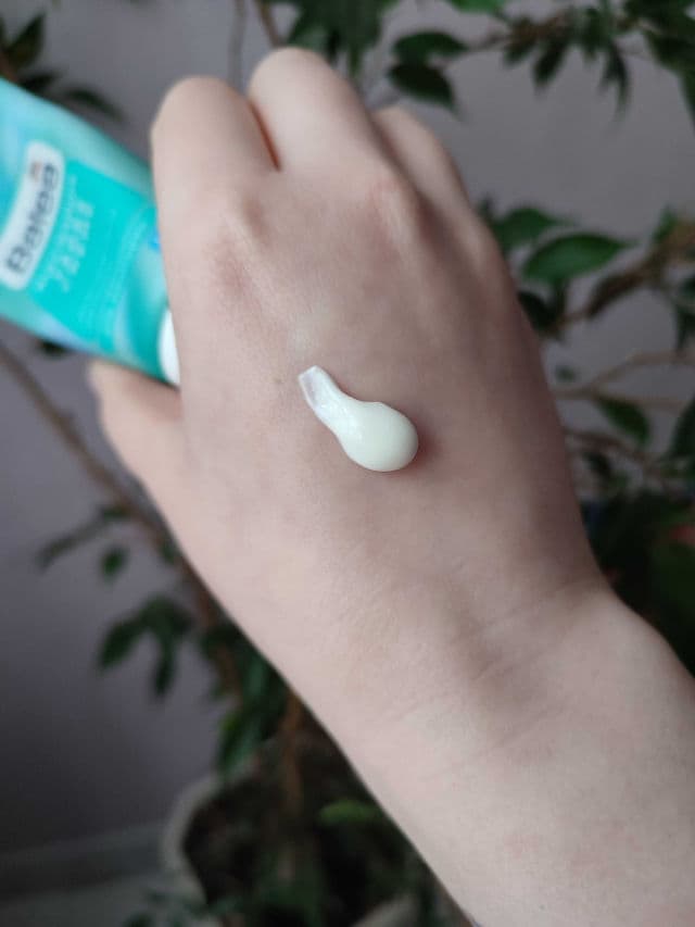 Balea Niacinamide Tagescreme LSF30 review photo by OlyaAlink