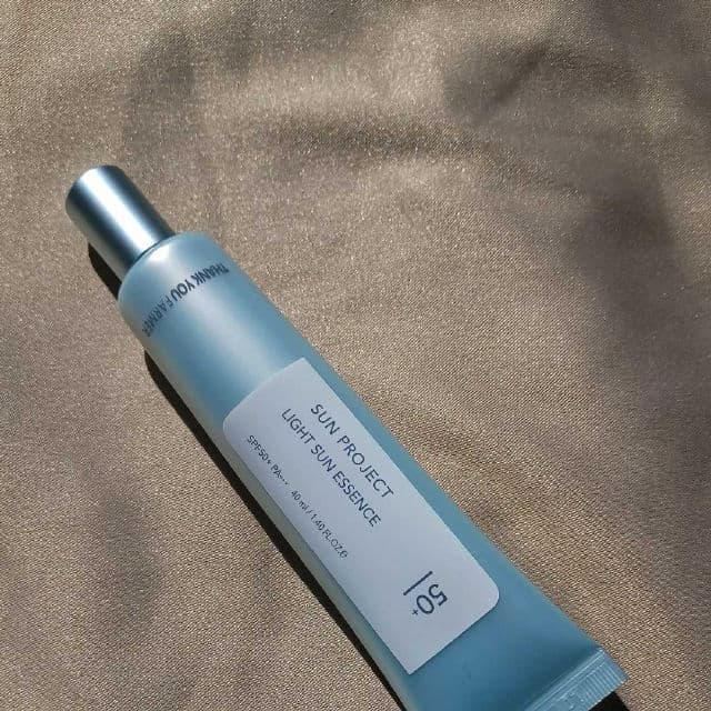 THANK YOU FARMER Sun Project Light Sun Essence SPF50+ PA+++ review photo by Pickytimin
