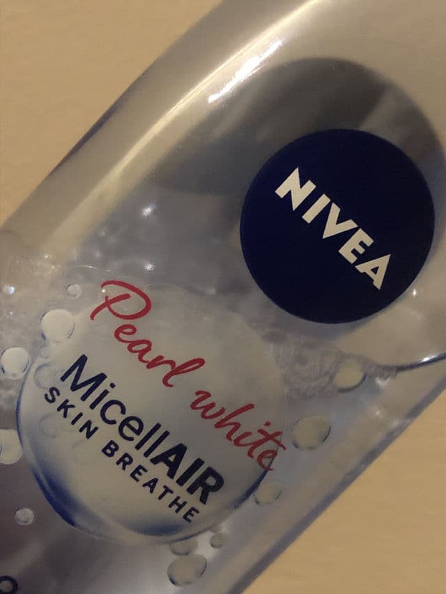 Nivea Pearl White MicellAIR Skin Breathe Micellar Water review photo by writtenbywin